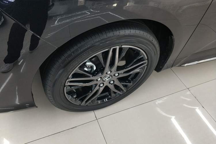 Used Honda Odyssey 2024 2.0L eHEV Sharp·Luxury Edition Exterior 3