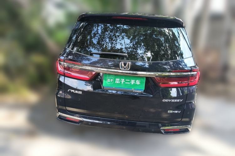 Used Honda Odyssey 2024 2.0L eHEV Sharp & Smart Edition Exterior 4
