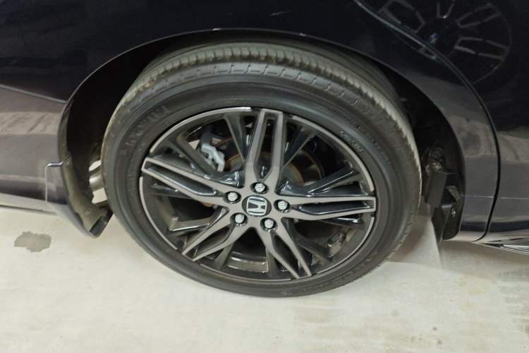 Used Honda Odyssey 2024 2.0L eHEV Sharp·Luxury Edition Exterior 8