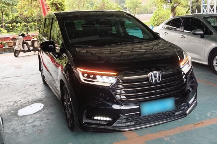 Used Honda Odyssey 2024 2.0L eHEV Sharp·Leading Edition Front Right 45 Deg