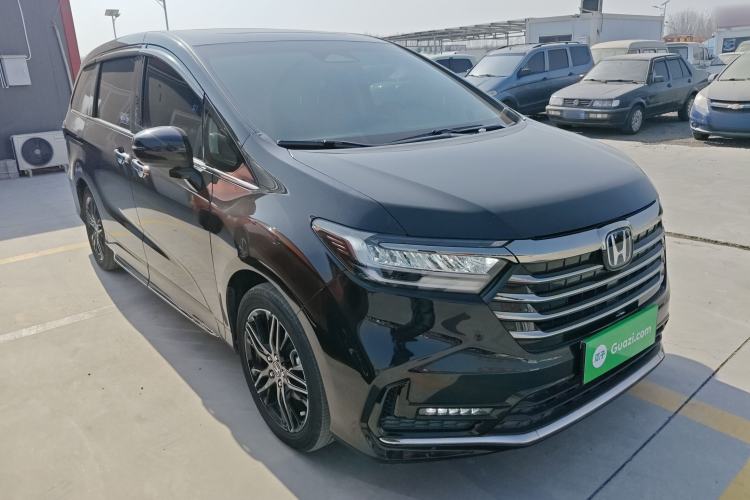 Used Honda Odyssey 2024 2.0L eHEV Sharp·Luxury Edition Front Right 45 Deg