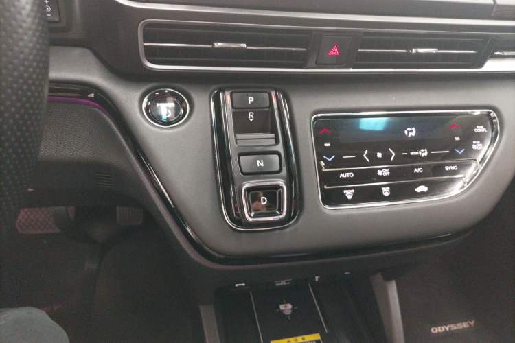 Used Honda Odyssey 2024 2.0L eHEV Sharp·Luxury Edition Gear Lever