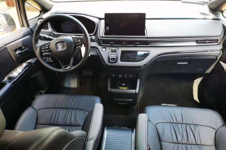 Used Honda Odyssey 2024 2.0L eHEV Sharp·Luxury Edition Interior 3