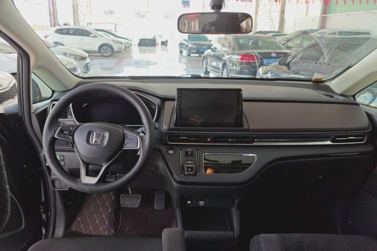 Used Honda Odyssey 2024 2.0L eHEV Sharp & Enjoy Edition Interior 3