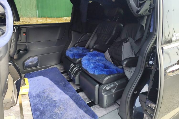 Used Honda Odyssey 2024 2.0L eHEV Sharp·Leading Edition Interior 4