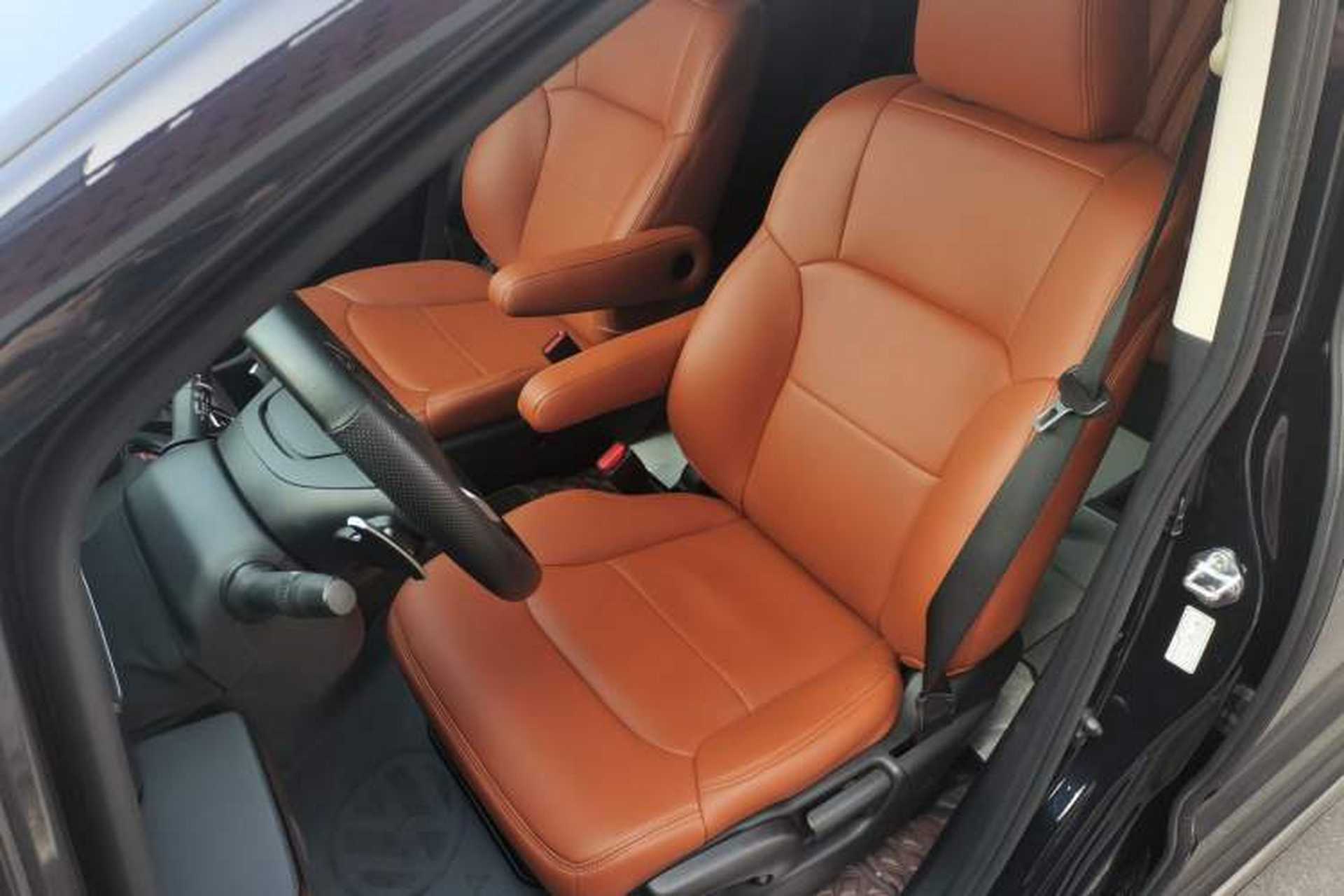 Used Honda Odyssey 2024 2.0L eHEV Sharp & Enjoy Edition Left Front Seat