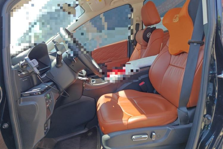 Used Honda Odyssey 2024 2.0L eHEV Sharp & Enjoy Edition Left Front Seat