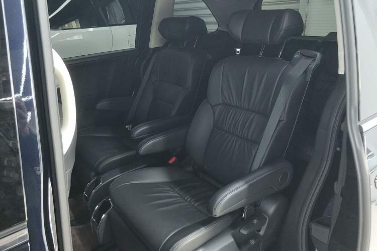 Used Honda Odyssey 2024 2.0L eHEV Sharp·Luxury Edition Left Rear Seat