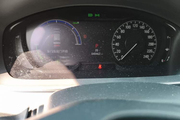 Used Honda Odyssey 2024 2.0L eHEV Sharp & Smart Edition Odometer Close Up