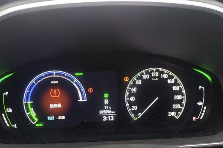 Used Honda Odyssey 2024 2.0L eHEV Sharp & Enjoy Edition Odometer Close Up