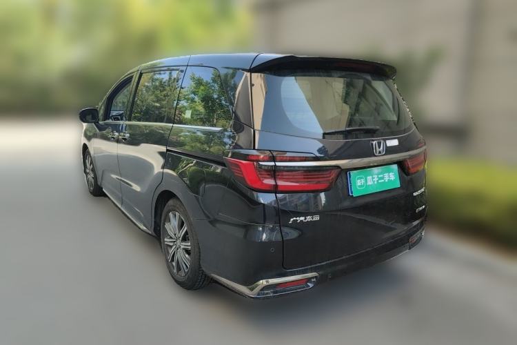 Used Honda Odyssey 2024 2.0L eHEV Sharp & Smart Edition Rear Left 45 Deg