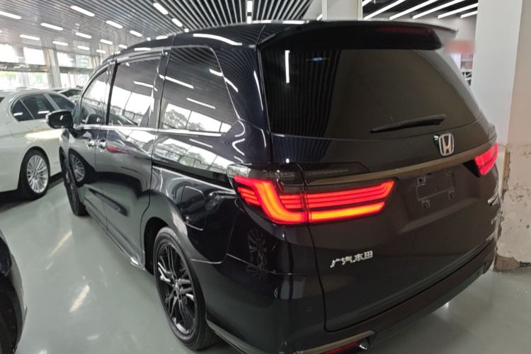 Used Honda Odyssey 2024 2.0L eHEV Sharp·Luxury Edition Rear Left 45 Deg