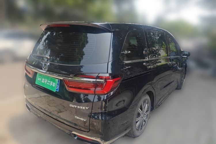 Used Honda Odyssey 2024 2.0L eHEV Sharp·Leading Edition Rear Right 45 Deg