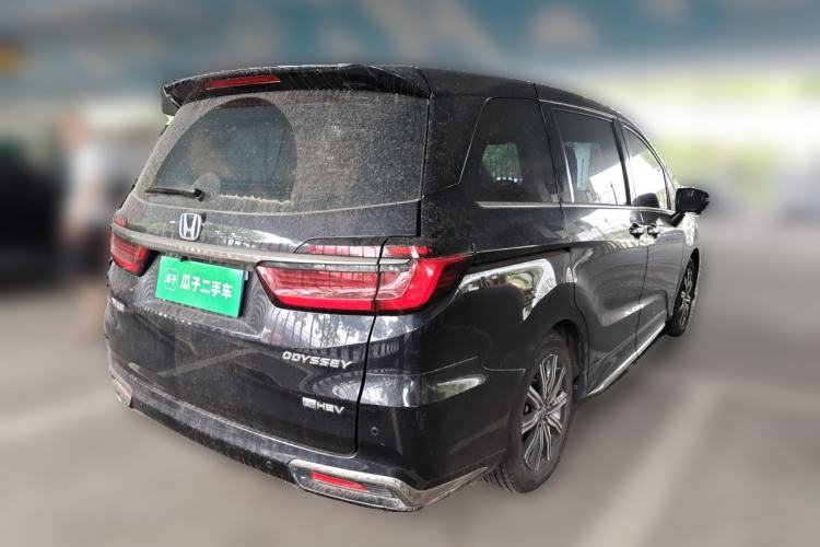 Used Honda Odyssey 2024 2.0L eHEV Sharp & Enjoy Edition Rear Right 45 Deg
