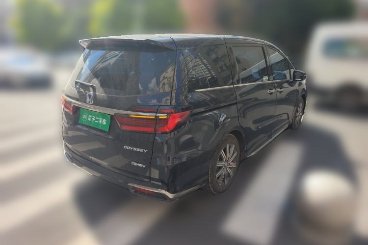 Used Honda Odyssey 2024 2.0L eHEV Sharp & Enjoy Edition Rear Right 45 Deg