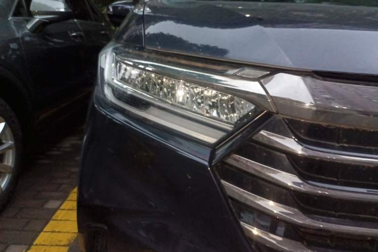 Used Honda Odyssey 2024 2.0L eHEV Sharp & Enjoy Edition Right Front Headlight