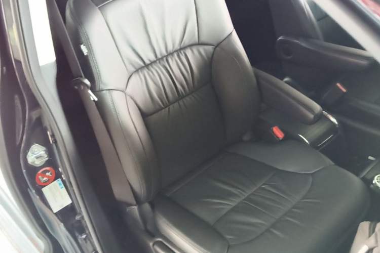 Used Honda Odyssey 2024 2.0L eHEV Sharp & Smart Edition Right Front Seat
