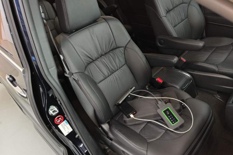 Used Honda Odyssey 2024 2.0L eHEV Sharp·Luxury Edition Right Front Seat