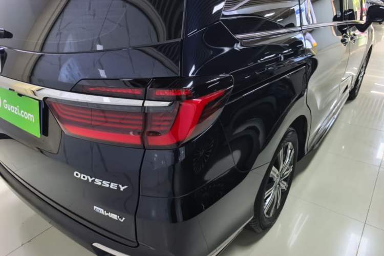Used Honda Odyssey 2024 2.0L eHEV Sharp & Enjoy Edition Right Rear Taillight