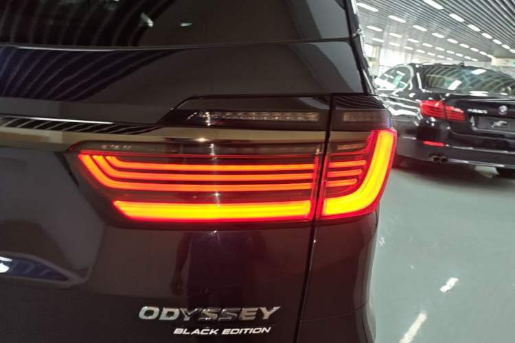 Used Honda Odyssey 2024 2.0L eHEV Sharp·Luxury Edition Right Rear Taillight