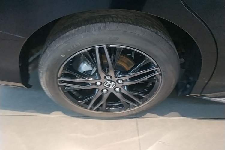 Used Honda Odyssey 2024 2.0L eHEV Sharp·Luxury Edition Right Rear Wheel Hub