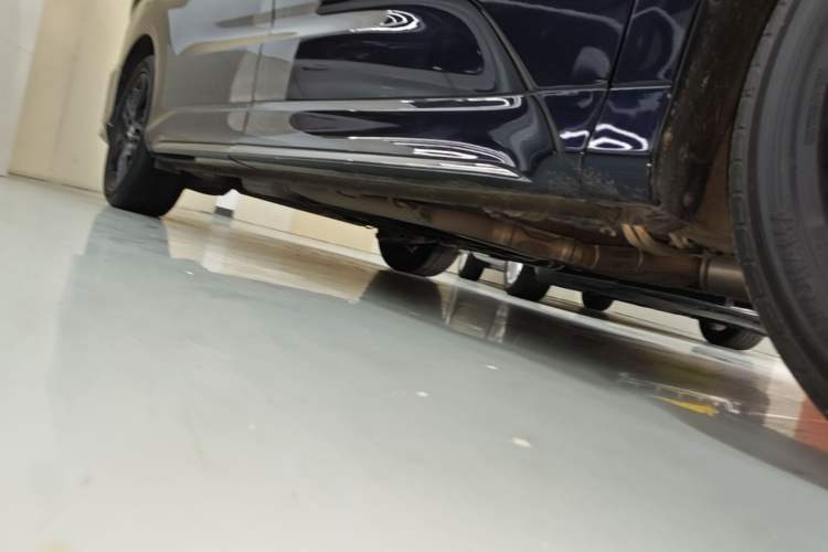 Used Honda Odyssey 2024 2.0L eHEV Sharp·Luxury Edition Right Side Sill