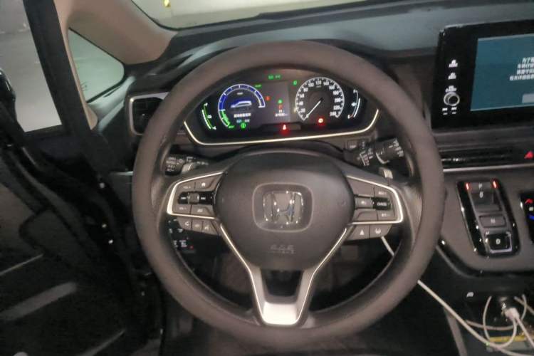 Used Honda Odyssey 2024 2.0L eHEV Sharp & Smart Edition Steering Wheel