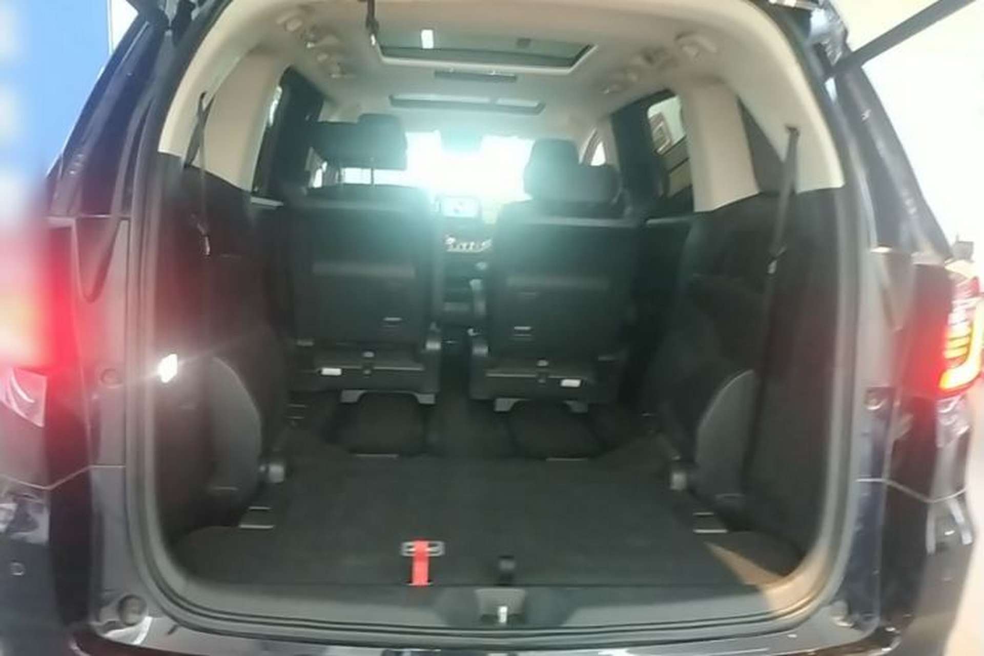 Used Honda Odyssey 2024 2.0L eHEV Sharp·Luxury Edition Trunk