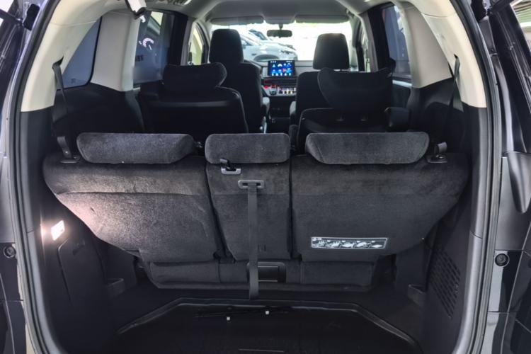 Used Honda Odyssey 2024 2.0L eHEV Sharp & Enjoy Edition Trunk