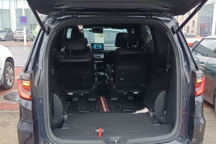 Used Honda Odyssey 2024 2.0L eHEV Sharp – Supreme Edition Trunk