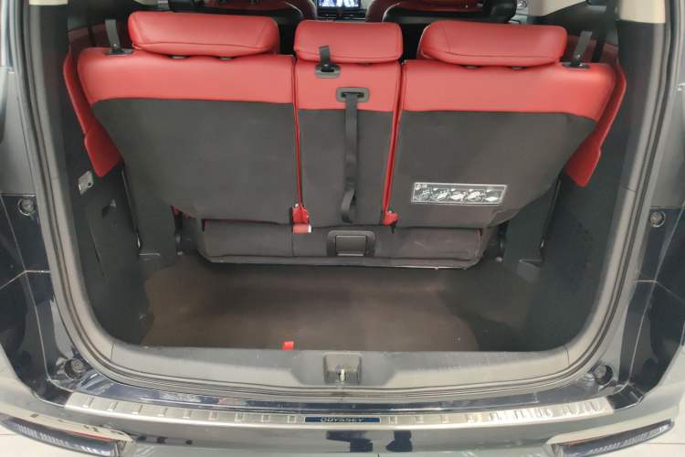 Used Honda Odyssey 2024 2.0L eHEV Sharp & Enjoy Edition Trunk