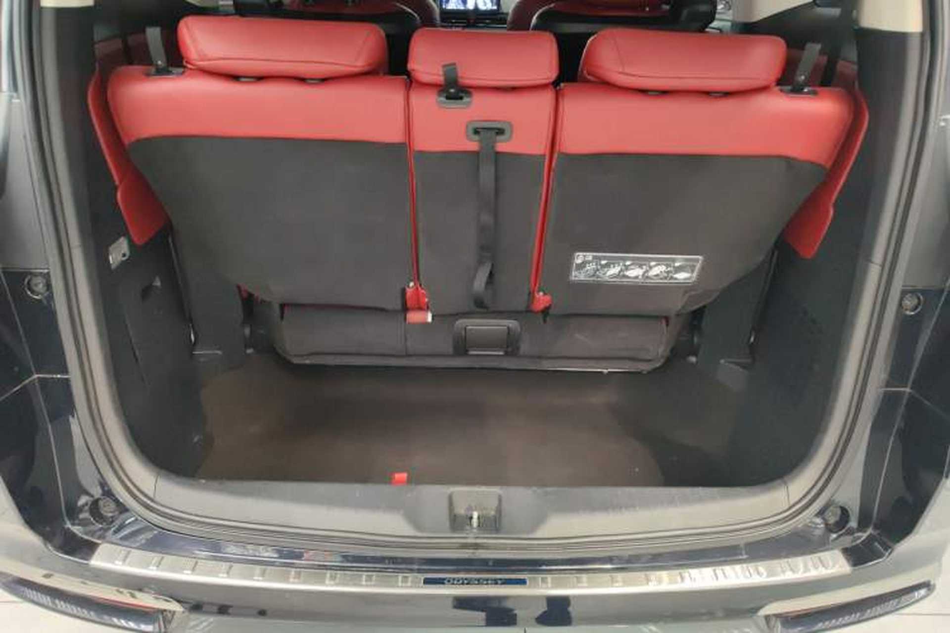 Used Honda Odyssey 2024 2.0L eHEV Sharp & Enjoy Edition Trunk