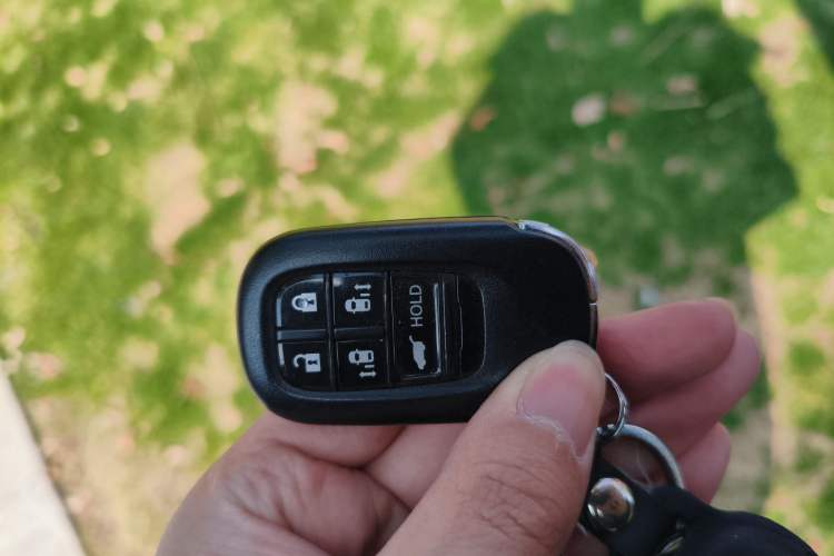 Used Honda Odyssey 2024 2.0L eHEV Sharp & Smart Edition Vehicle Key
