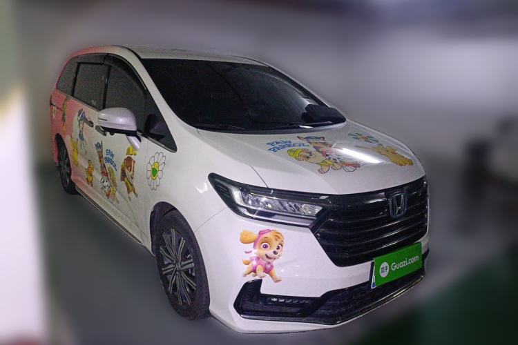 Used Honda Odyssey 2024 2.0L eHEV Sharp & Enjoy Edition Front Right 45 Deg