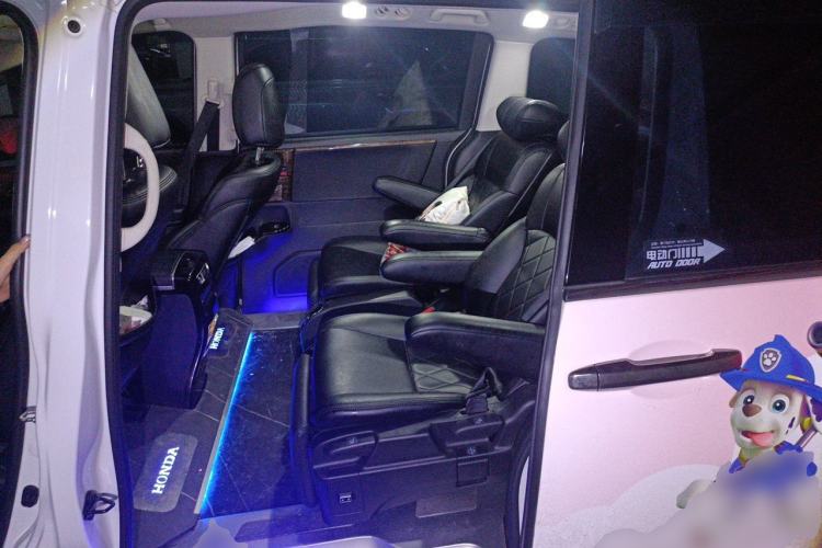Used Honda Odyssey 2024 2.0L eHEV Sharp & Enjoy Edition Left Rear Seat