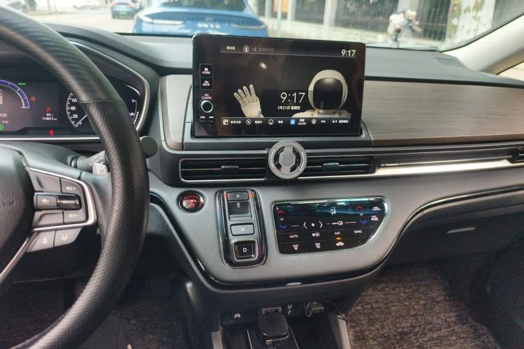 Used Honda Odyssey 2024 2.0L eHEV Sharp·Luxury Edition Audio And AC Panel