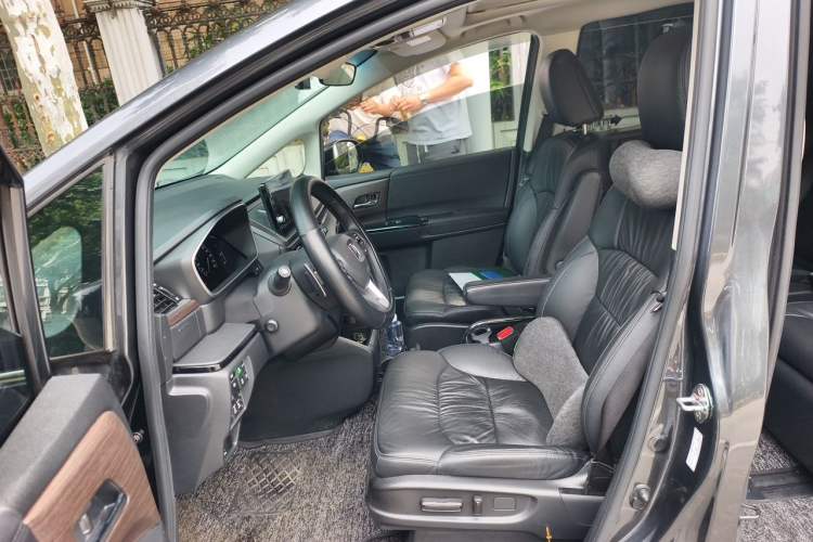 Used Honda Odyssey 2024 2.0L eHEV Sharp·Luxury Edition Left Front Seat