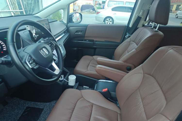 Used Honda Odyssey 2024 2.0L eHEV Sharp·Luxury Edition Left Front Seat