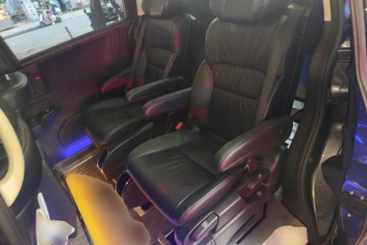 Used Honda Odyssey 2024 2.0L eHEV Sharp·Leading Edition Left Rear Seat