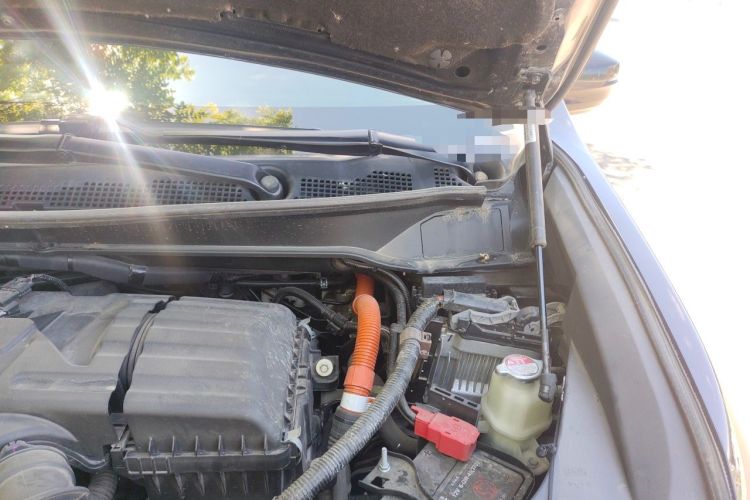 Used Honda Odyssey 2024 2.0L eHEV Sharp & Smart Edition Engine Bay Left