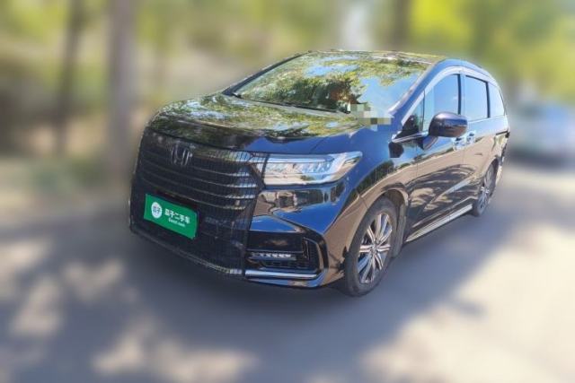 Used Honda Odyssey 2024 2.0L eHEV Sharp & Smart Edition