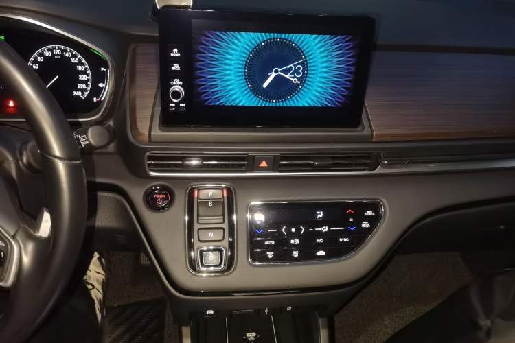 Used Honda Odyssey 2024 2.0L eHEV Sharp·Leading Edition Audio And AC Panel