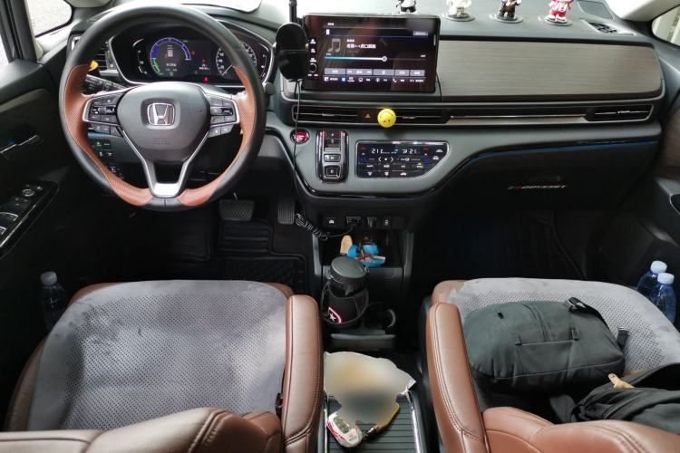 Used Honda Odyssey 2024 2.0L eHEV Sharp·Luxury Edition Center Console