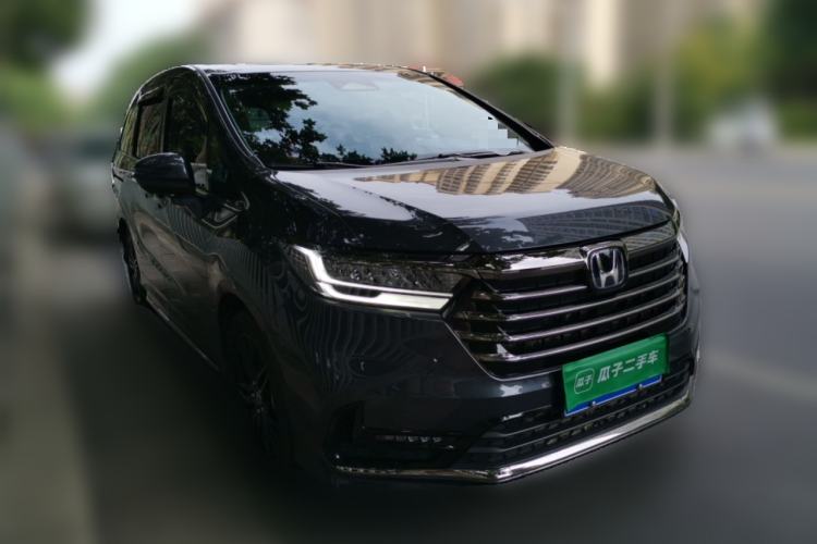 Used Honda Odyssey 2024 2.0L eHEV Sharp·Luxury Edition Front Right 45 Deg