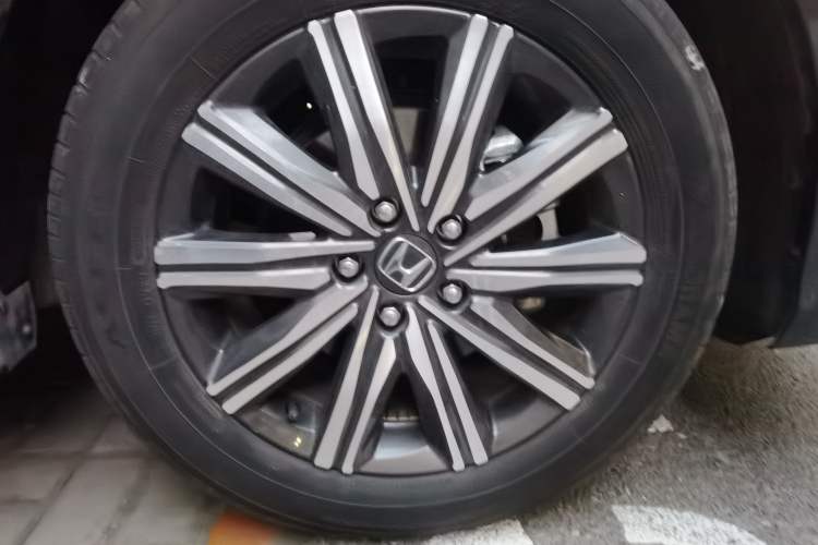 Used Honda Odyssey 2024 2.0L eHEV Sharp·Leading Edition Right Front Wheel Hub