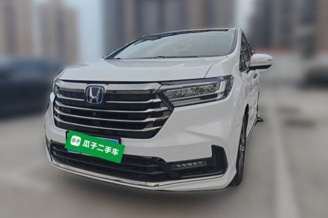 Used Honda Odyssey 2024 2.0L eHEV Sharp & Smart Edition