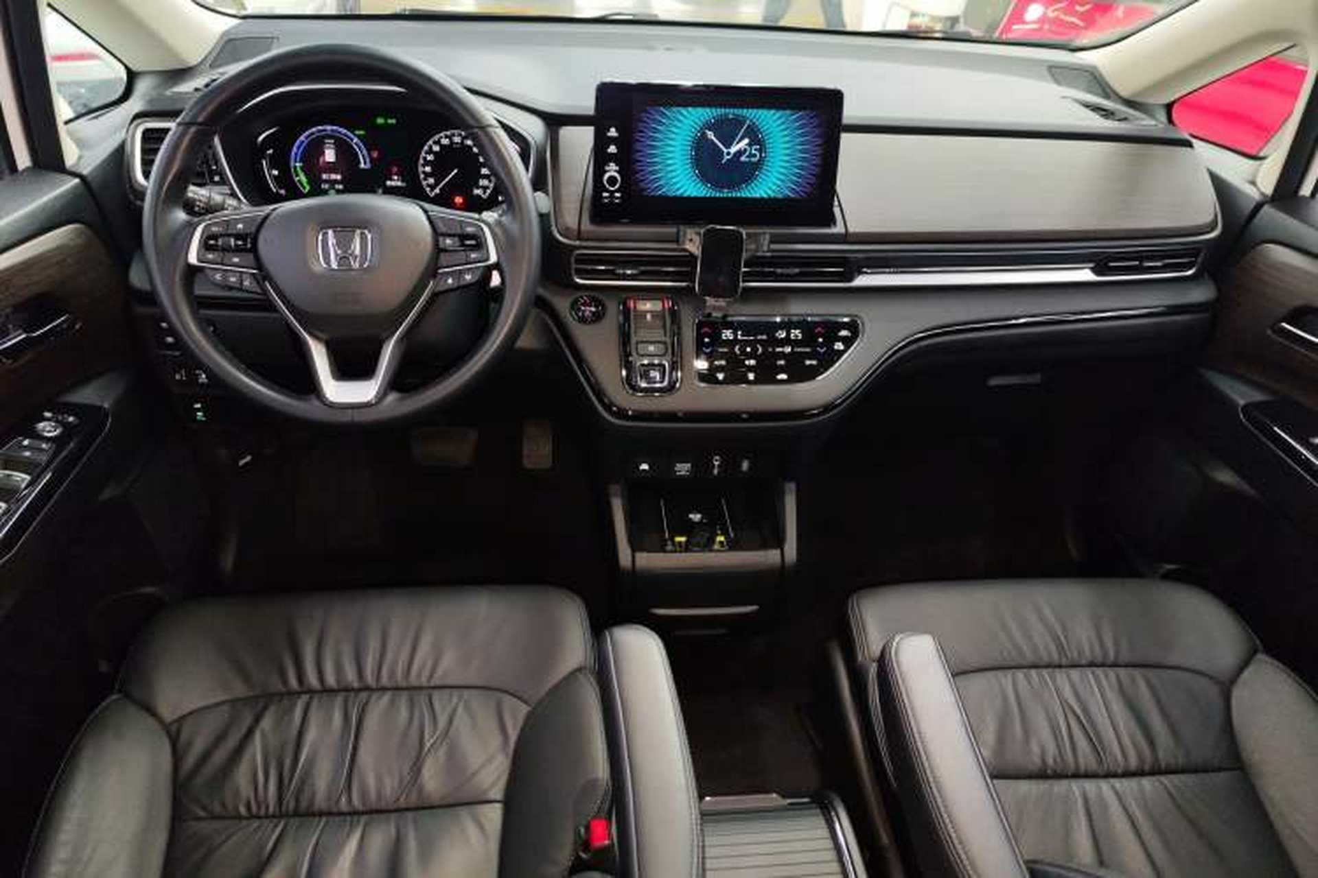 Used Honda Odyssey 2024 2.0L eHEV Sharp·Leading Edition Audio And AC Panel