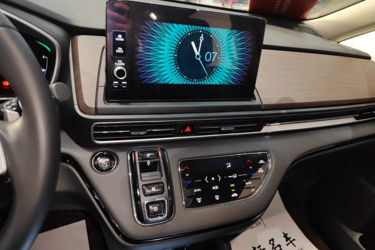 Used Honda Odyssey 2024 2.0L eHEV Sharp·Leading Edition Audio And AC Panel