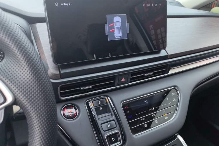 Used Honda Odyssey 2024 2.0L eHEV Sharp & Enjoy Edition Audio And AC Panel