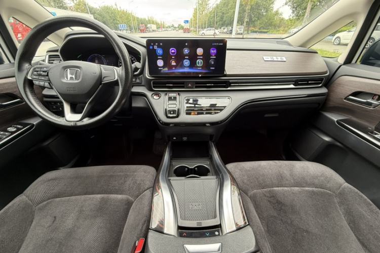 Used Honda Odyssey 2024 2.0L eHEV Sharp & Enjoy Edition Audio And AC Panel